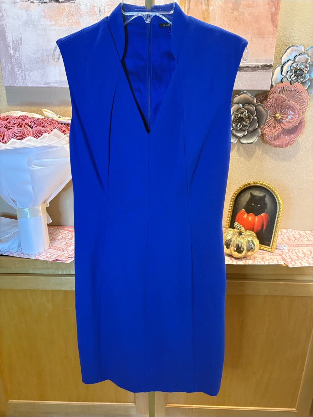 Elie Tahari Royal Blue Cap-Sleeve V-Neck Midi Sheath Dress